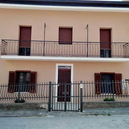 La Castellina 23 Villa Sulmona Exterior photo